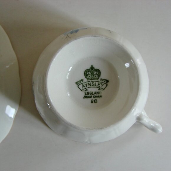 Vintage Aynsley Blue Floral Teacup and Saucer Bone China Gold Gilt Cornflower - Picture 7 of 8